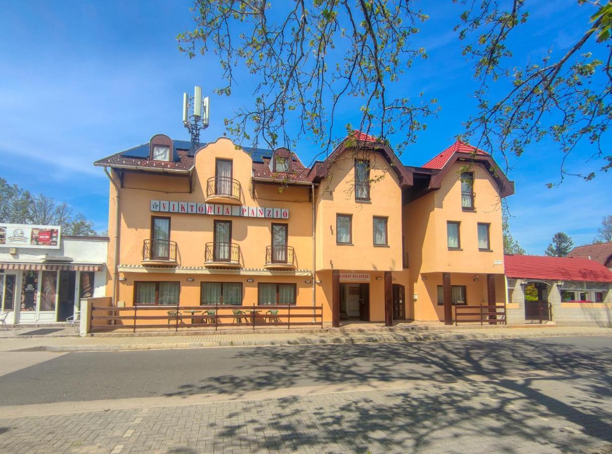 Hotel Viktória Panzió Zamárdi Esterno foto