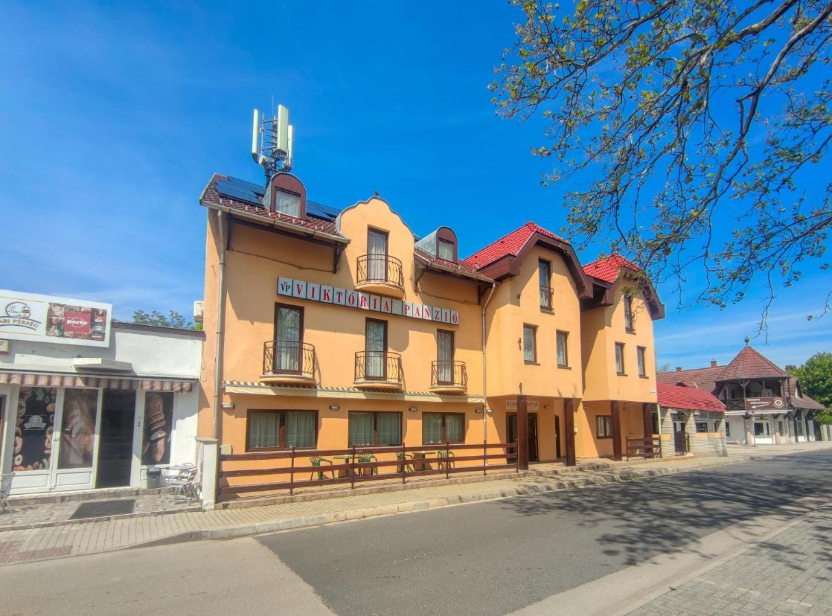Hotel Viktória Panzió Zamárdi Esterno foto